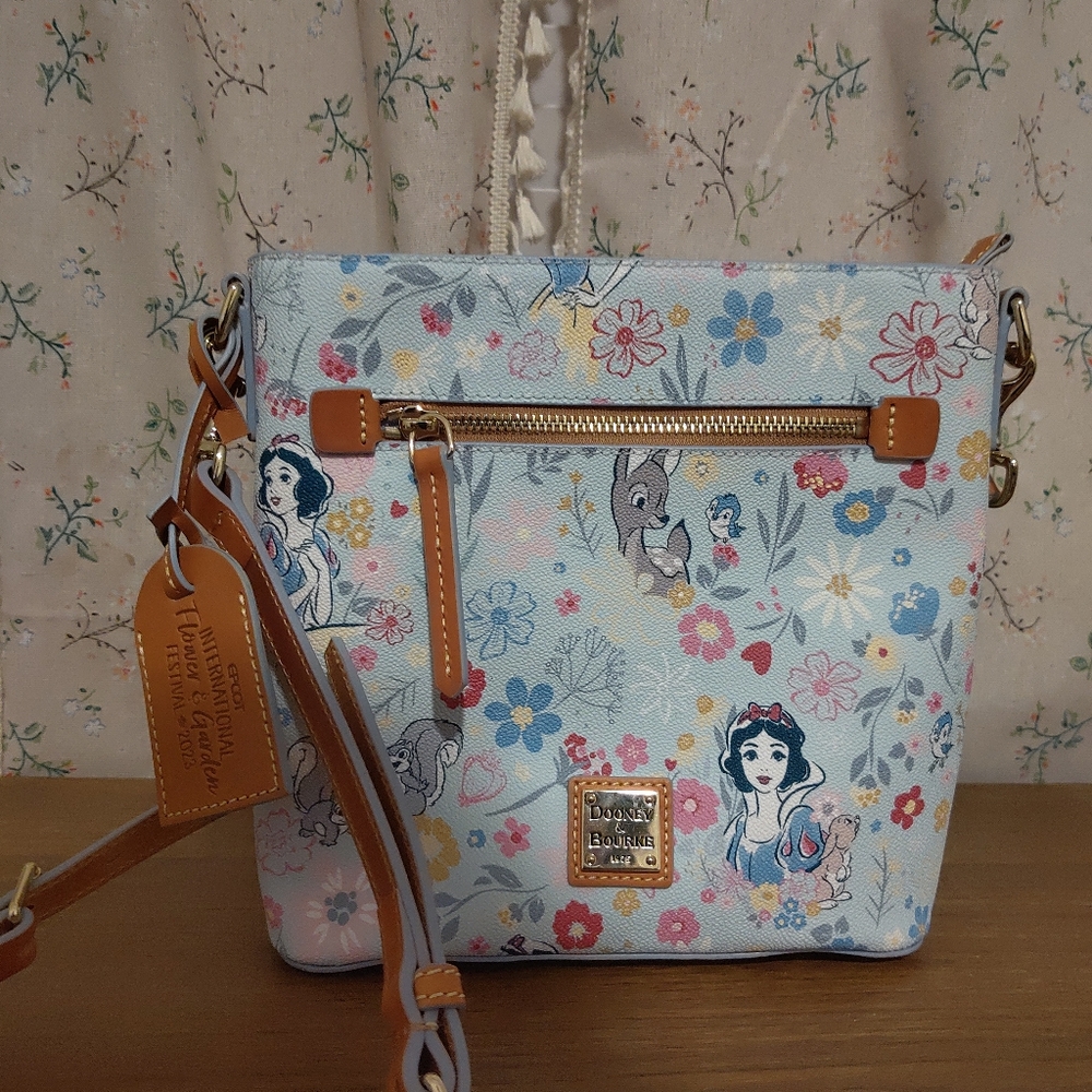 Disney Dooney & Bourke crossbody Snow White flower and garden festival